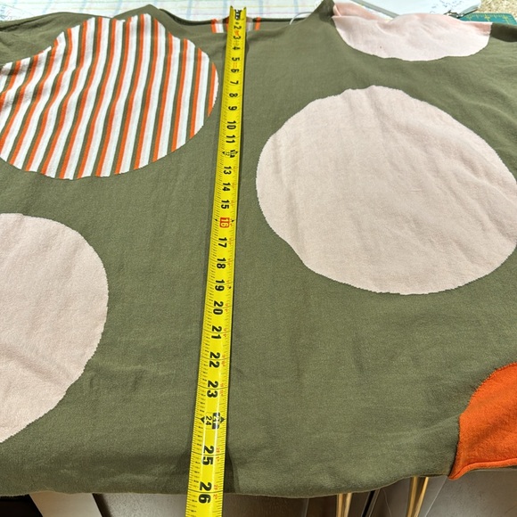 Fun sweater - Picture 9 of 9